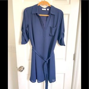 Blue quarter-sleeve Dress